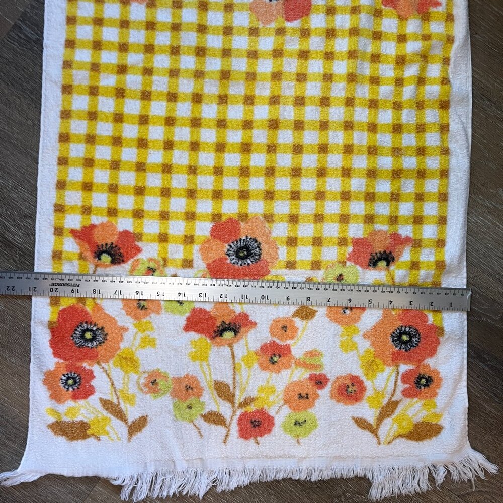 Vintage Cone Yellow Gingham & Floral Bath Towel - Cottagecore - Picture 6 of 7